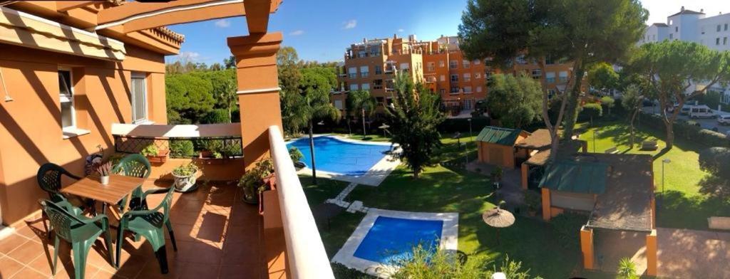 Gatu Premium Atico Sotavento Playa, Parking, Terraza, Piscinas, Wifi Y Aire Acc , " Preferente Mayores De 25 Anos Y Familias " El Puerto de Santa María Exterior foto