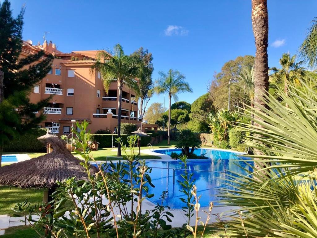 Gatu Premium Atico Sotavento Playa, Parking, Terraza, Piscinas, Wifi Y Aire Acc , " Preferente Mayores De 25 Anos Y Familias " El Puerto de Santa María Exterior foto